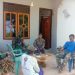 Sambangi Warga, Babinsa Libureng Ingatkan Agar Tetap Menjaga Keamanan Desa