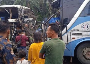 Kecelakaan Maut PMH Vs PMS, Tujuh Orang Tewas