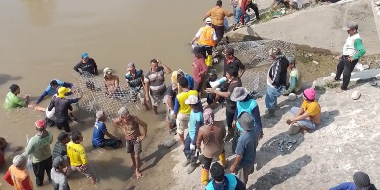 Anggota Dewan Sumatera Utara Dr. Timbul Sinaga,Sambangi Warga