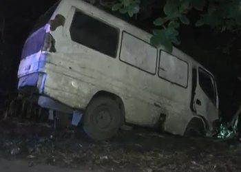 Minibus Ugal- ugalan Tabrak Pengendara Motor Sampai Tewas