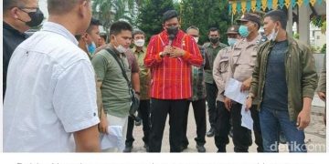 Terkait Bangunan Liar, Bobby Singgung Centre Point