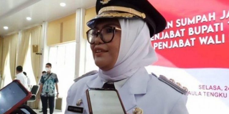 Pj Bupati Yetty Sembiring Laporkan 3 Orang ke Polres Tapteng
