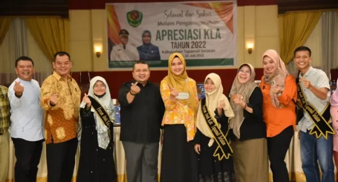Tapsel Kembali Raih Penghargaan Sebagai Kabupaten Layak Anak Nasional