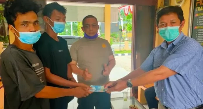 Polsek Serbelawan Tuntaskan Kasus Pencurian Getah Melalui Restorative Justice
