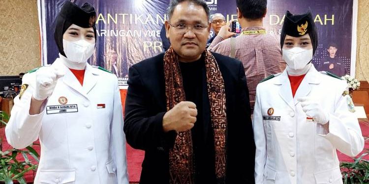 Kembar Winda-Windi Ramaikan Pengukuhan JMSI Jambi