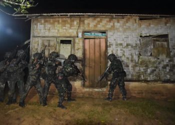 Terus Gempur Musuh, Prajurit Yonif 8 Marinir Berhasil Melumpuhkan Musuh Dalam Latihan Uji Nilai Satuan TW II TH 2022