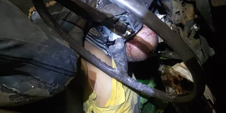 Truk Masuk Jurang, Basarnas Evakuasi Pengemudi yang Terjepit