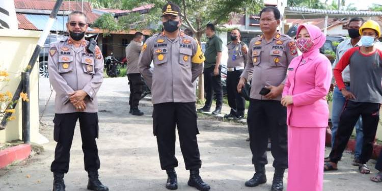 HUT Polwan Ke- 74, Polres Sergai Adakan Kegiatan Pengobatan Gratis dan Bagi Sembako