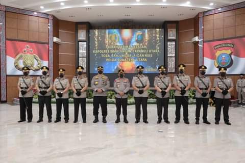 Kapolda Sumut Lantik Dan Pimpin Sertijab 5 Kapolres