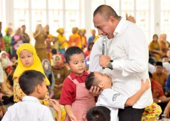Komitmen Terhadap Perlindungan Anak, Gubernur Sumut Terima Anugerah KPAI 2022