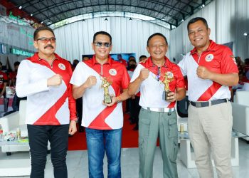 Ketua MPR RI Bamsoet Juara Pertama Best of The Best kelas Eksekutif Kejuaraan Menembak Jaksa Agung Cup 2022