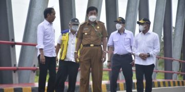 Presiden Republik Indonesia Ir. H. Joko Widodo Tinjau Jembatan Luahazebolo dan Ruas Jalan Lingkar Sirombu-Afulu