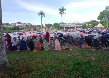 Warga Muhamadiyah Sholat Idul Adha di lapangan TC Sosial Tebing Tinggi