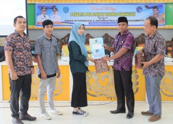 38 Peserta Pelatihan Teknisi Jaringan Terima Sertifikat Penghargaan