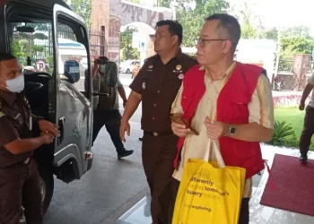 Dua Orang Tersangka Korupsi Pembangunan Jembatan Sicanang Di Tangkap