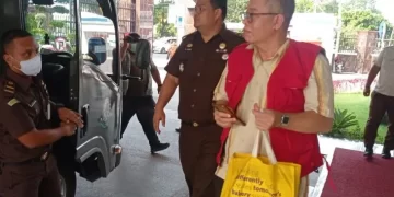Dua Orang Tersangka Korupsi Pembangunan Jembatan Sicanang Di Tangkap