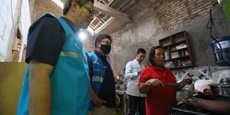 PLN Sukses Konversi 1.000 Kompor LPG ke Kompor Induksi