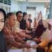 103 Warga Nagori Tangga Batu Terima BLT DD Tahap II