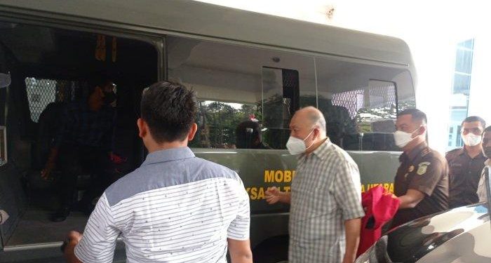 Mujianto Direktur PT Agung Cemara Realty (ACR) Di Tahan Kejati Sumut terkait dugaan korupsi