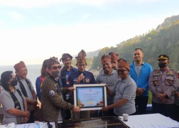 Kampung Warna-warni Tigarihit Masuk 50 Desa Wisata Terbaik 2022, Sandiaga Uno: Selamat!