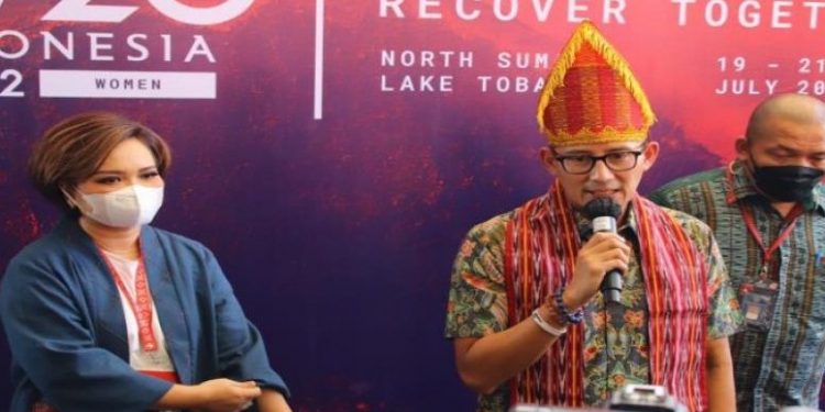 Sandiaga Uno: W20 Momentum Promosikan Danau Toba.