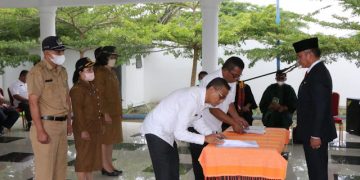 10 Pejabat Administrator dan Pengawas di Lingkungan Pemkab Simalungun Dilantik