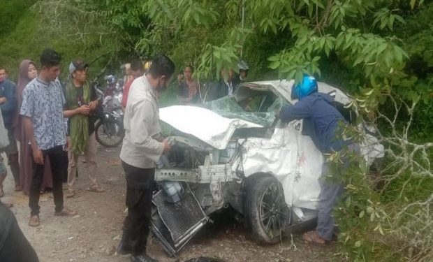 Kecelakaan Maut, Mobil Rem Blong Terjun ke Jurang Sedalam 20 Meter di Sembalun, 3 Tewas
