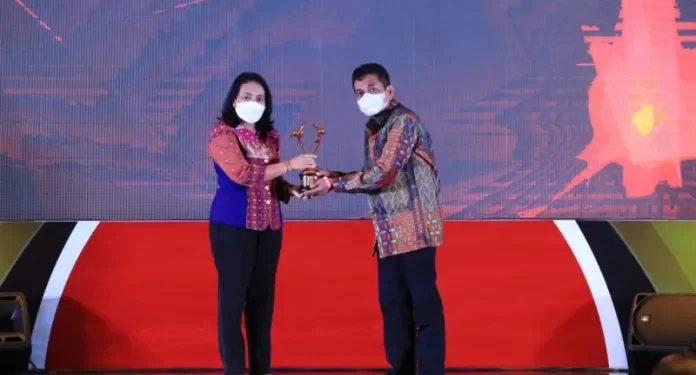 Pj Wali Kota Tebing Tinggi Terima Penghargaan KLA dari Kementerian PPPA RI