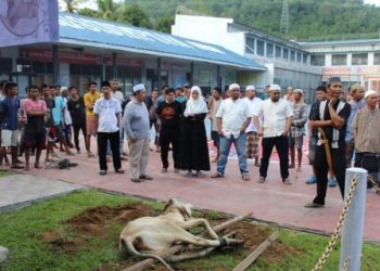 Warga Binaan Lapas Kelas II-B Padangsidimpuan Salat Id Bersama dan Berbagi Daging Kurban