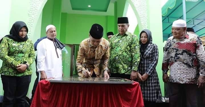 Lanjutkan Amanah Sang Ayah, Wagub Sumut Resmikan Masjid di Madina
