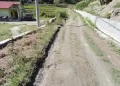 Becek dan Berlumpur, Jalan Dusun Sihundali Balige Butuh Perawatan