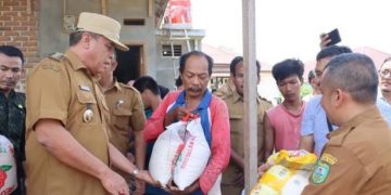 Bupati Madina Ditinjau Rumah Korban Kebakaran
