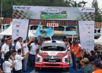 Wagub Sumut Buka Kejurnas Danau Toba Rally 2022