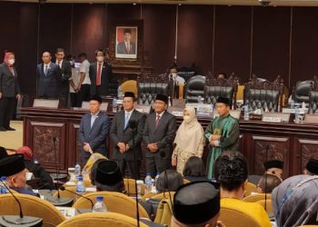 H Faisal Amri, di Lantik Sebagai Anggota DPD RI