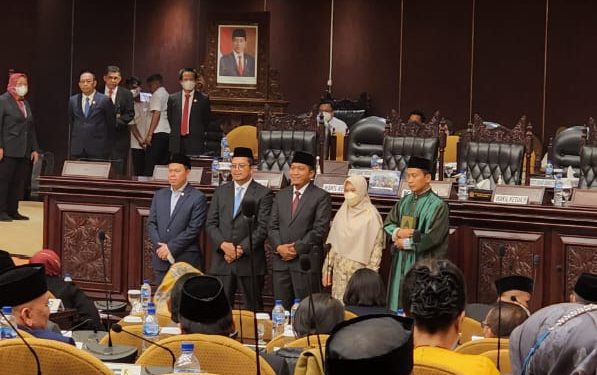 H Faisal Amri, di Lantik Sebagai Anggota DPD RI