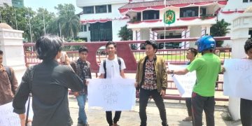 Gelar Aksi Kedua KALAMSU Desak Walikota Pecat Dirut RPH Medan