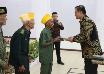Wakil Bupati Pakpak Bharat Silaturahmi dengan Legiun Veteran RI