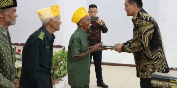 Wakil Bupati Pakpak Bharat Silaturahmi dengan Legiun Veteran RI