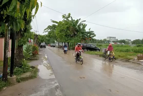 Tanah Timbun Tercecer, Jalan Thamrin Lubuk Pakam Rawan Kecelakaan