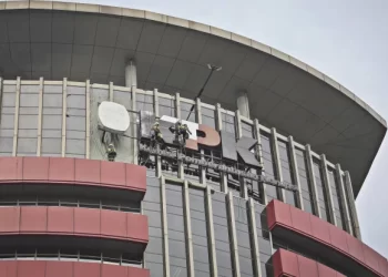 Koruptor Kabur Ke Singapura Membawa 54 Triliun Uang Negara Disinggung Ada Hubungannya Dengan Luhut Binsar
