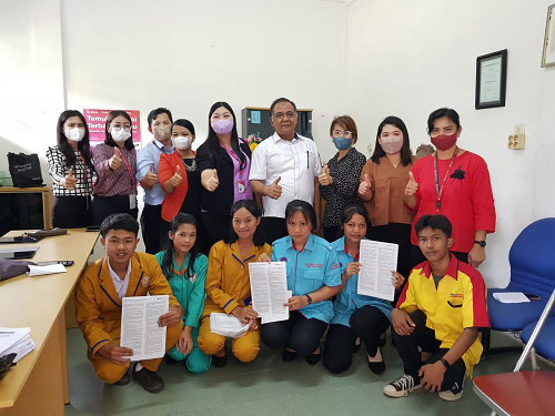 Bank CIMB Niaga Serahkan CSR Rp25 Juta ke SMK Swasta Teladan Siantar