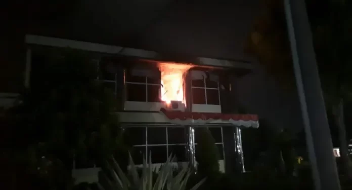 Kebakaran Ruang Staf Tipikor Polda Sumut Diduga Arus Pendek dari AC