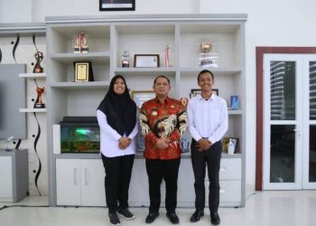Dua Putra Putri Terbaik Labuhanbatu Terima Beasiswa STTD