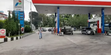 Tak Terpengaruh Kabar Harga BBM Naik, Antrian Kendaraan di Siantar Masih Normal