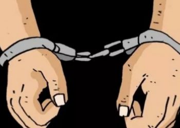 Personel Polres Aceh Timur menangkap dua orang diduga menimbun bahan bakar minyak (BBM) bersubsidi