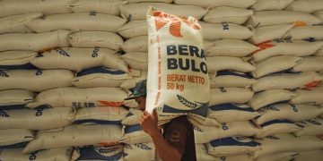 Kepala Bulog Sumut Arif Mandu mengungkapkan ketersediaan stok beras di Bulog mencapai 11.472 ton