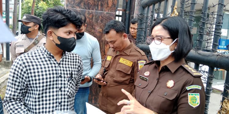 Usut Tuntas Kasus Penggunaan Anggaran PEN Kabupaten Padang Lawas Utara.