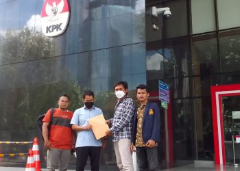 Demo Di Depan Kantor KPK RI Terkait APBD Tahun 2021, AMIN dan AMDHI Minta Walikota Medan Segera Di Periksa