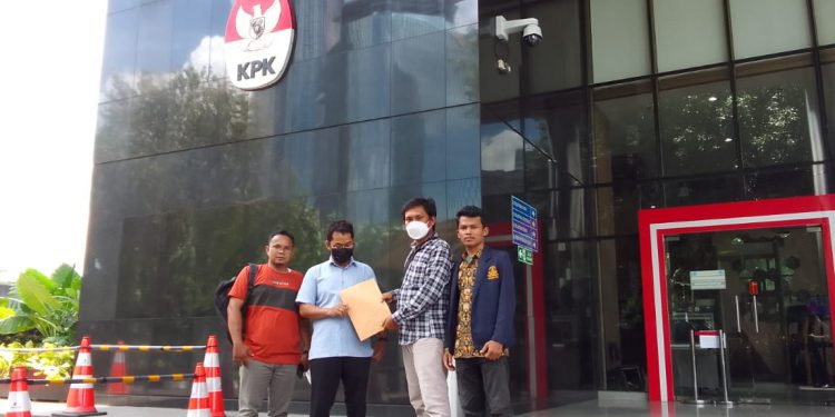 Demo Di Depan Kantor KPK RI Terkait APBD Tahun 2021, AMIN dan AMDHI Minta Walikota Medan Segera Di Periksa