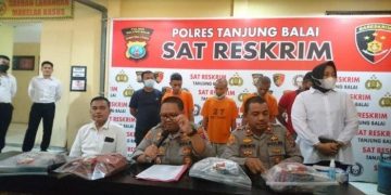 Diiming-imingi Uang, Seorang Siswi Hamil Disetubuhi Guru nya Sendiri